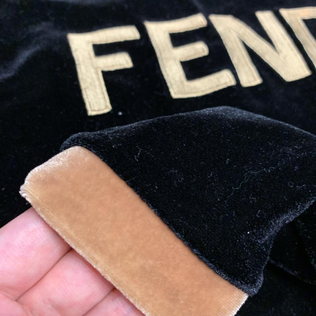 FENDI(フェンディ)のFENDI トップス 長袖 レディース レディースのトップス(Tシャツ(長袖/七分))の商品写真