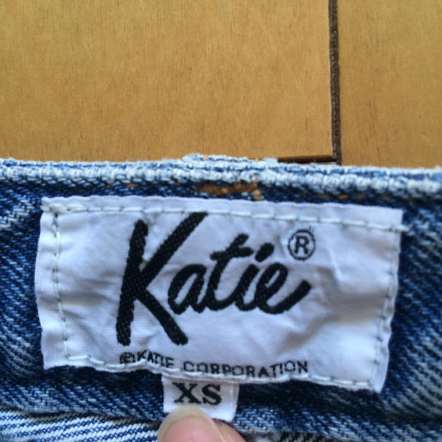 Katie(ケイティー)のkatie デニムスカート レディースのスカート(ミニスカート)の商品写真
