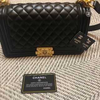 シャネル(CHANEL)のCHANEL ショルダーバック(ショルダーバッグ)