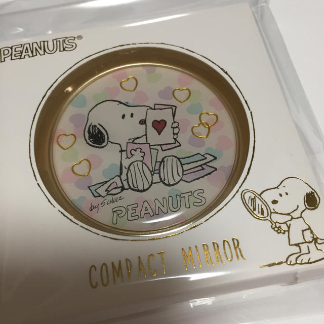 Snoopy 新品未開封 スヌーピー コンパクト ミラーの通販 By Yuzu S Shop スヌーピーならラクマ