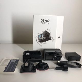 新品同様 DJI OSMO ACTION オズモアクション 送料込み(ビデオカメラ)