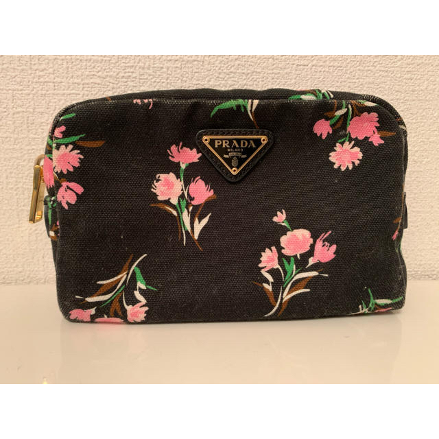 PRADA  38  木曜日までの出品です