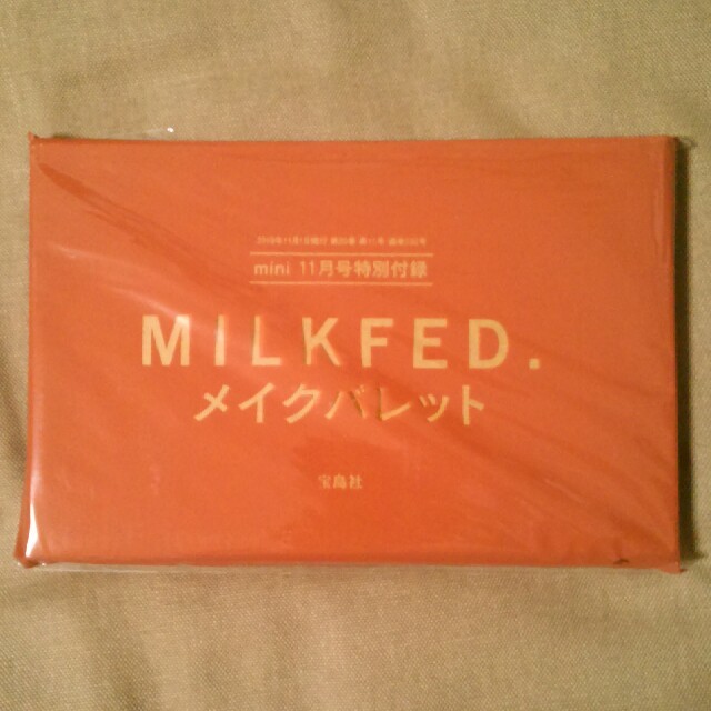 MILKFED.(ミルクフェド)のmini 11月号特別付録 MILKFED. 大型ミラー付き！メイクパレット コスメ/美容のキット/セット(コフレ/メイクアップセット)の商品写真