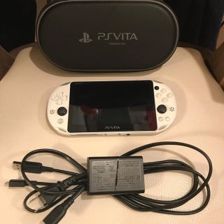 プレイステーションヴィータ(PlayStation Vita)のPSVita　PCH-2000(携帯用ゲーム機本体)