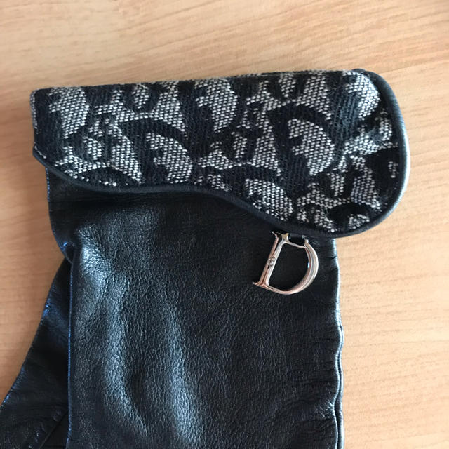 Dior(ディオール)のディオール  手袋 レディースのファッション小物(手袋)の商品写真