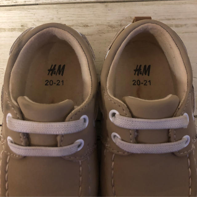 H&M(エイチアンドエム)のH＆M キッズ シューズ キッズ/ベビー/マタニティのベビー靴/シューズ(~14cm)(スニーカー)の商品写真