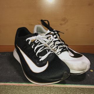 ナイキ(NIKE)の　最終値下げ！！NIKE zoom fly(スニーカー)