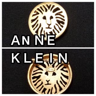 アンクライン(ANNE KLEIN)のアンクライン ブローチ(ブローチ/コサージュ)