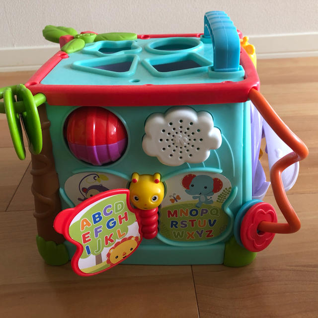 Fisher-Price(フィッシャープライス)のフィッシャープライス バイリンガル・ラーニングボックス と大きなブロック キッズ/ベビー/マタニティのおもちゃ(知育玩具)の商品写真