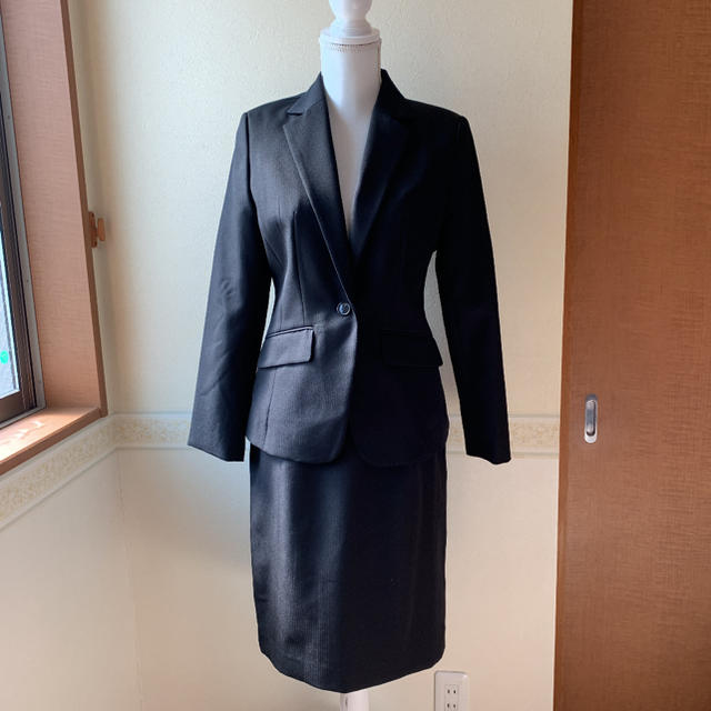 あすか様専用　　新品　RANG MUSEE ビジネススーツ　13号 レディースのフォーマル/ドレス(スーツ)の商品写真