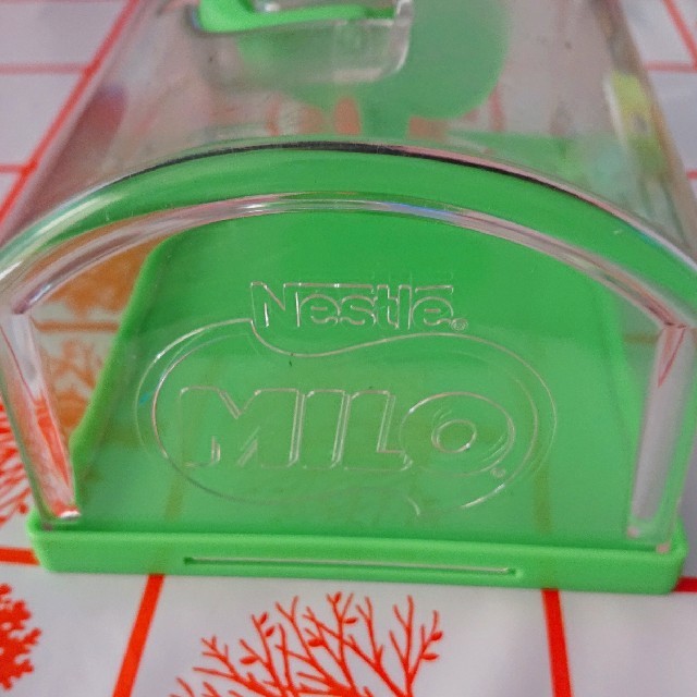 Nestle(ネスレ)のネスレ MILO プラスチックケース 昭和レトロ インテリア/住まい/日用品のインテリア小物(小物入れ)の商品写真
