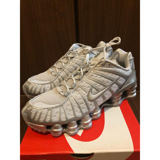 ナイキ(NIKE)の26.5 SHOX TL PLATINUM ショックス プラチナム(スニーカー)