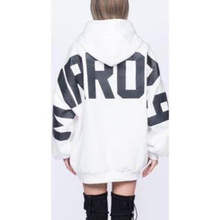 ジェイダ(GYDA)のMIRROR9 ICON sweat/WHITE ✘BLACK パーカー(トレーナー/スウェット)