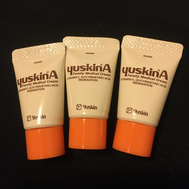 Yuskin(ユースキン)のユースキンA チューブ  3本セット コスメ/美容のボディケア(ハンドクリーム)の商品写真