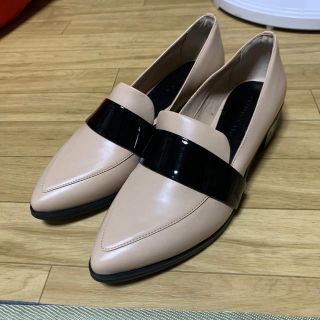 チャールズアンドキース(Charles and Keith)のCHARLES&KEITH (ハイヒール/パンプス)