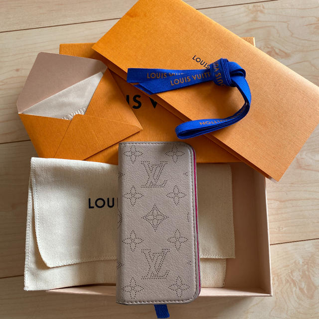 LOUIS VUITTON - LOUIS VUITTON・フォリオ iPhoneの通販