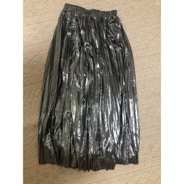GRL(グレイル)の今だけ！GRL メタリックスカート 送料無料　1500円⭐︎〜11/24まで！ レディースのスカート(ロングスカート)の商品写真
