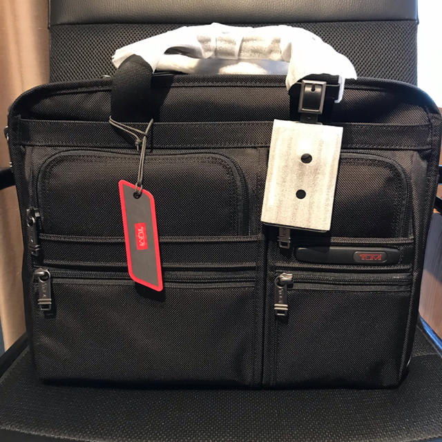 TUMI T-Pass® Expandable Laptop Brief【新品】