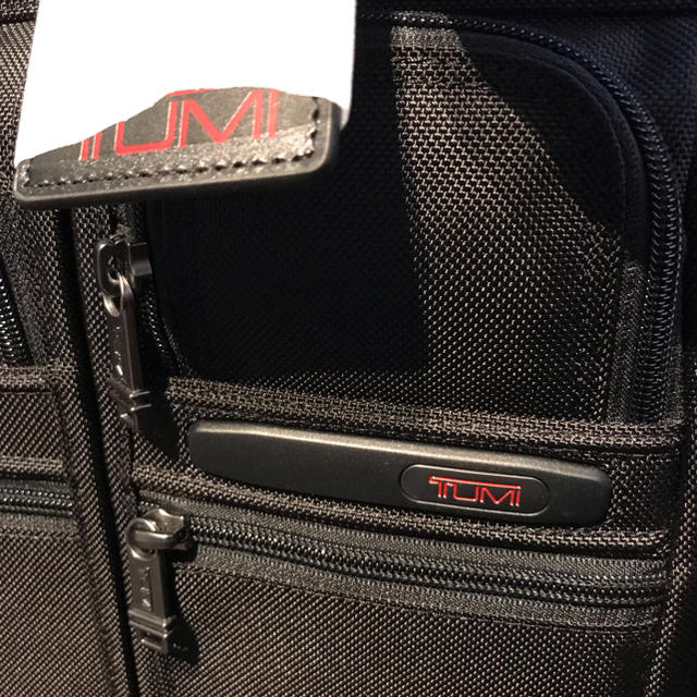 TUMI T-Pass® Expandable Laptop Brief【新品】