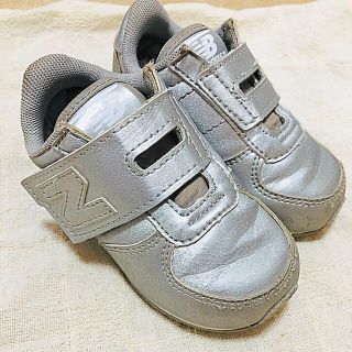 ニューバランス(New Balance)のニューバランス スニーカー シルバー 13センチ(スニーカー)