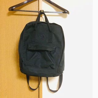 フェールラーベン(FJALL RAVEN)のカンケン　フェールラーベン16l black(リュック/バックパック)