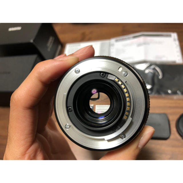 富士フイルム(フジフイルム)のあおちゃん様専用 Fujifilm XF18mm F2 美品 スマホ/家電/カメラのカメラ(レンズ(単焦点))の商品写真
