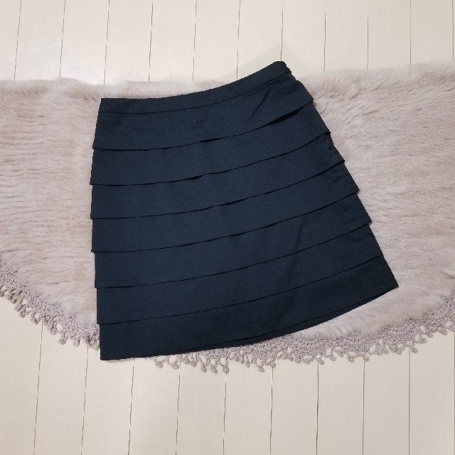 ROPE’(ロペ)のROPE　秋冬物スカート　黒スカート レディースのスカート(ひざ丈スカート)の商品写真