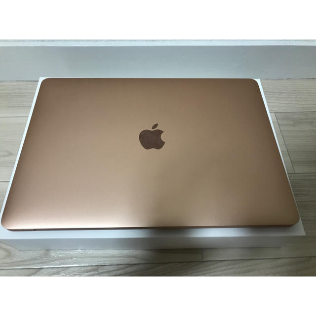 MacBook Air2018 256GB ゴールド