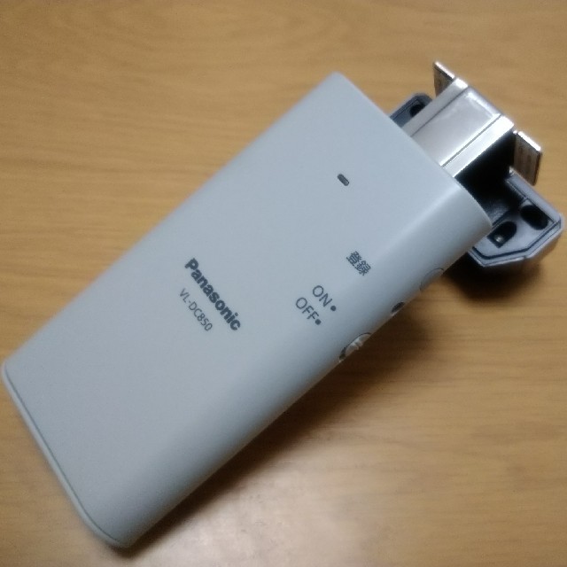 Panasonic(パナソニック)のドアモニVL-SDM100-W スマホ/家電/カメラのスマホ/家電/カメラ その他(防犯カメラ)の商品写真