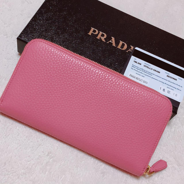 PRADA(プラダ)の正規品 PRADA プラダ サフィアーノ 長財布 ピンク レディースのファッション小物(財布)の商品写真