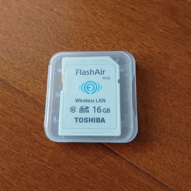 SONY(ソニー)の東芝 FlashAir SDカード 16GB スマホ/家電/カメラのカメラ(その他)の商品写真