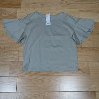 ユニクロ(UNIQLO)の【新品】UNIQLO カットソー(カットソー(長袖/七分))