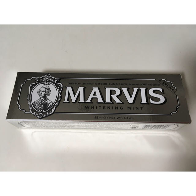 MARVIS(マービス)の【新品未使用】MARVIS ホワイトニングミント◆増量サイズ85ml◆送料無料 コスメ/美容のオーラルケア(歯磨き粉)の商品写真