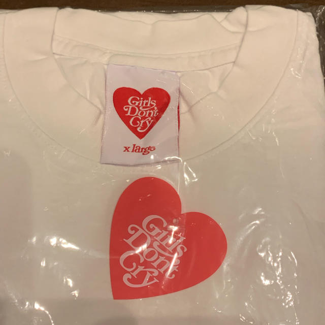 GDC(ジーディーシー)のGirls Don't Cry ロゴTee ホワイト XL メンズのトップス(Tシャツ/カットソー(半袖/袖なし))の商品写真