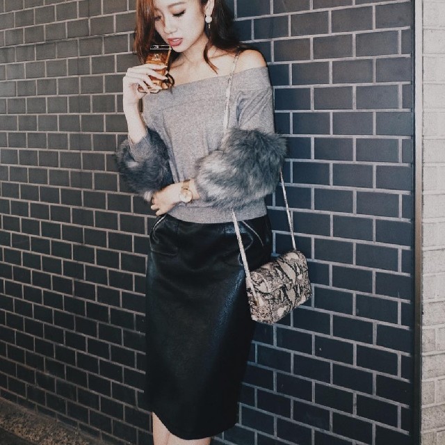 rienda(リエンダ)のrienda♡Faux Fur SLV Knit TOP レディースのトップス(ニット/セーター)の商品写真