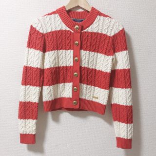 BURBERRY(カーディガン ・ ホワイト/白色系)のフリマアイテム一覧 BURBERRY(カーディガン ・ ホワイト/白色系)のフリマアイテム一覧