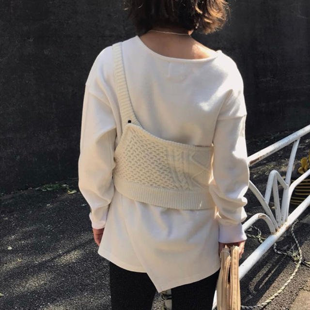 Ameri VINTAGE - ONE SHOULDER TOPの通販 by Tshop｜アメリ ...