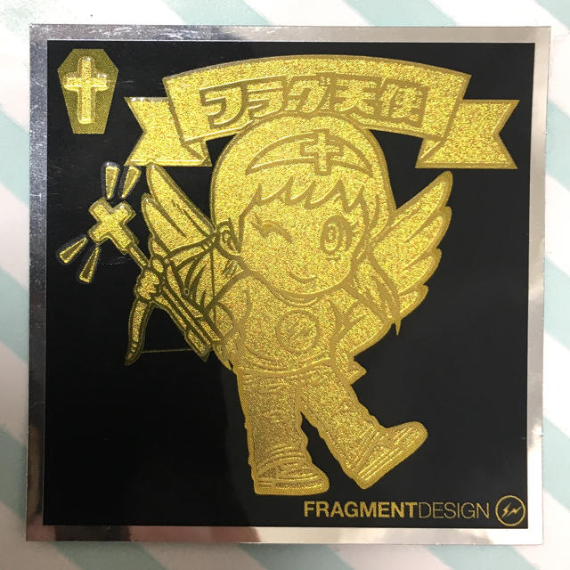 FRAGMENT(フラグメント)の限フラグ天使 ビックリマンシール×FRAGMENTDESIGN エンタメ/ホビーの声優グッズ(ステッカー（シール）)の商品写真