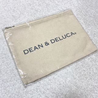 ディーンアンドデルーカ(DEAN & DELUCA)の【非売品】ノベルティー　クラッチバッグ(クラッチバッグ)