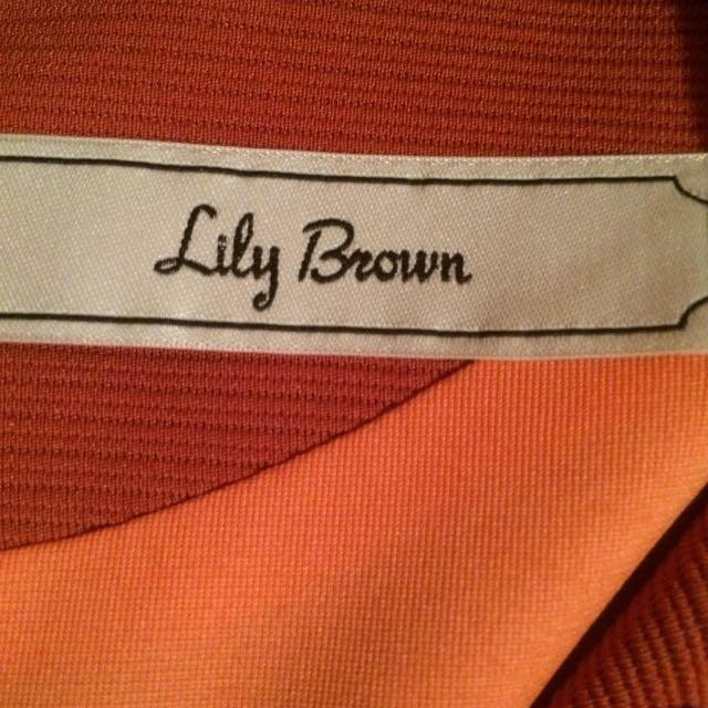 Lily Brown(リリーブラウン)のリリーブラウン ワンピース レディースのワンピース(ひざ丈ワンピース)の商品写真