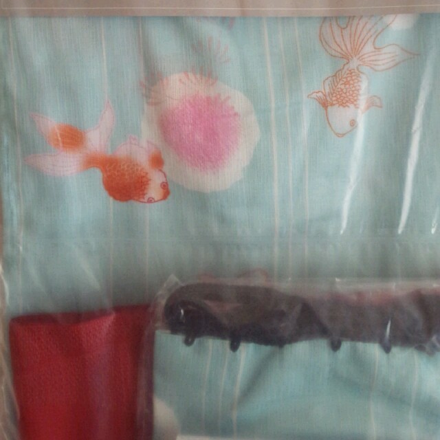 UNIQLO(ユニクロ)のUNIQLOの浴衣♡金魚 レディースの水着/浴衣(浴衣)の商品写真