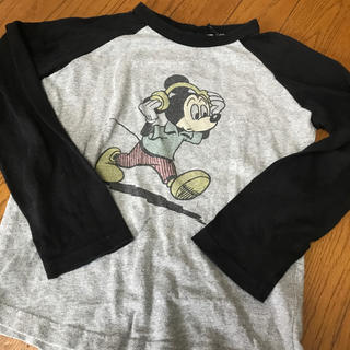 ディズニー(Disney)のミッキー ロンT 長袖ティーシャツ サイズ130(Tシャツ/カットソー)