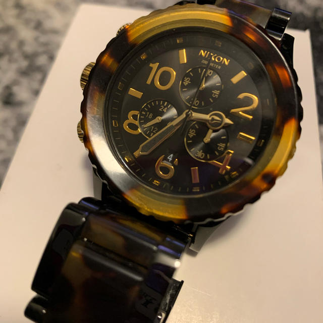 NIXON(ニクソン)のニクソン NIXON THE 42-20 CHRONO クロノグラフ メンズの時計(腕時計(アナログ))の商品写真