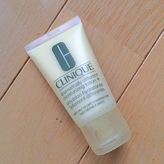 クリニーク(CLINIQUE)の新品☆クリニーク 乳液 ミニサイズ(乳液/ミルク)