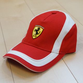 フェラーリ(Ferrari)のスクーデリアフェラーリ帽子（未使用・送料込み）Scuderia Ferrari(キャップ)