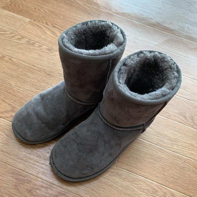 UGG(アグ)のUGG CLASSICⅡ グレー　20.0 正規品 キッズ/ベビー/マタニティのキッズ靴/シューズ(15cm~)(ブーツ)の商品写真