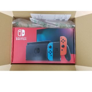 ニンテンドースイッチ(Nintendo Switch)の任天堂Switch　新型　本体　新品未開封　ニンテンドースイッチ(家庭用ゲーム機本体)