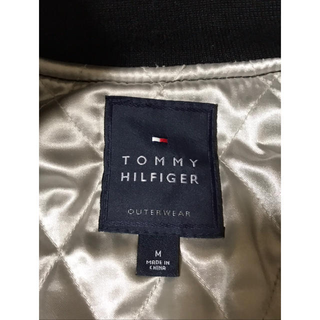 TOMMY HILFIGER(トミーヒルフィガー)のトミーヒルフィガー スタジャン 美品 Mサイズ TOMMY HILFIGER メンズのジャケット/アウター(スタジャン)の商品写真