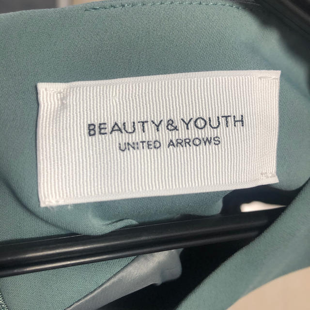 BEAUTY&YOUTH UNITED ARROWS(ビューティアンドユースユナイテッドアローズ)のビューティーアンドユース　ワンピース　結婚式 レディースのワンピース(ひざ丈ワンピース)の商品写真