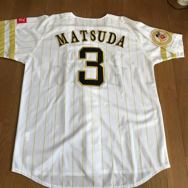 Majestic(マジェスティック)のソフトバンクホークス　松田　ユニフォーム スポーツ/アウトドアの野球(応援グッズ)の商品写真